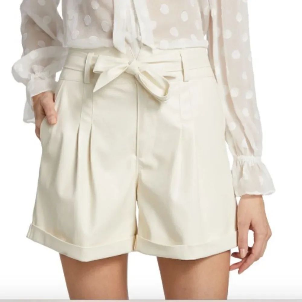 Paige’s Blanka Ecru pleather shorts size 10 NWT flawed